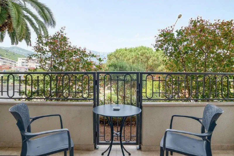 Rent, two bedroom apartment, 80m², Centar, Budva