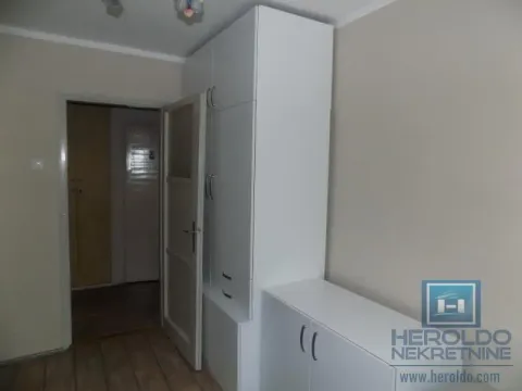 Rent, three bedroom apartment, 53m², Centar, Paraćin - image 6