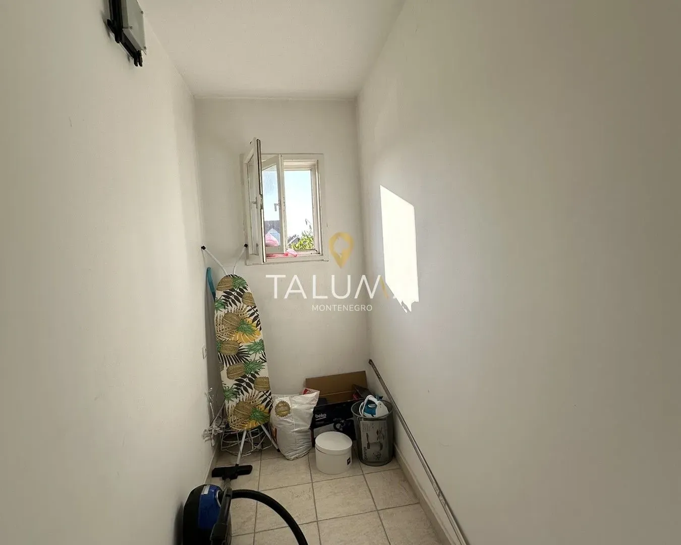 Rent, two bedroom apartment, 106m², Stari Aerodrom, Podgorica