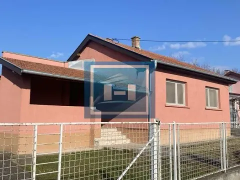 Prodaja, kuća, 90m², Popovac, Paraćin - image 2
