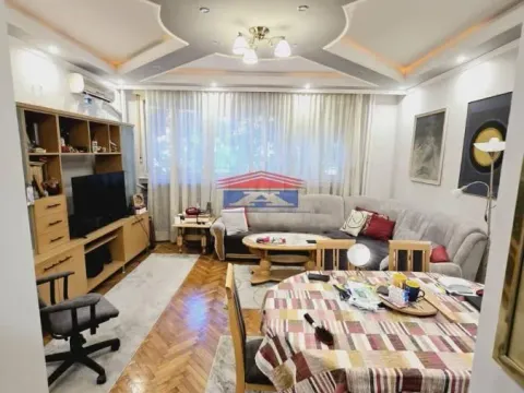 Sale, four bedroom apartment, 87m², Centar, Novi Sad - image 4