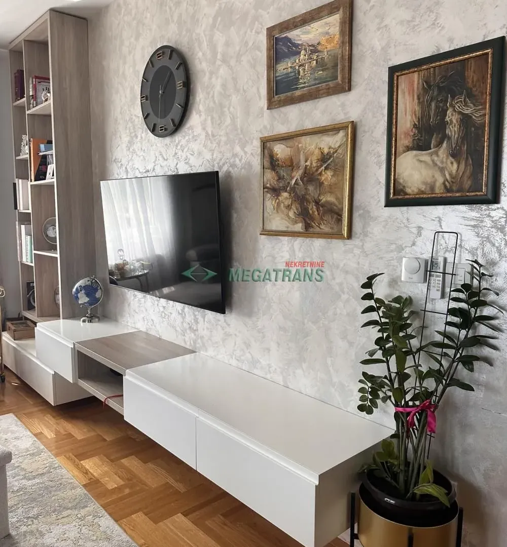 Izdavanje, dvosoban stan, 50m², Telep, Novi Sad Sve Podlokacije