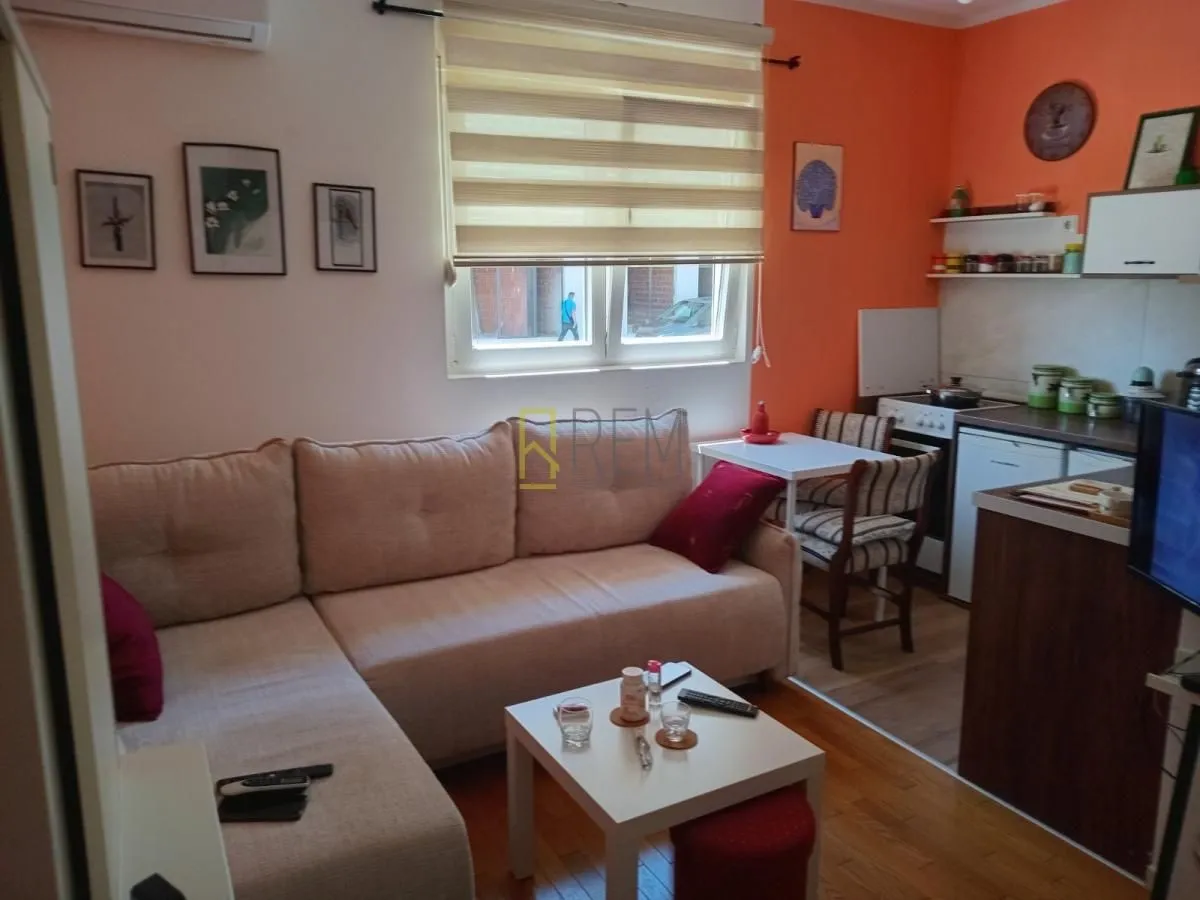 Prodaja, garsonjera, 19m², Zabjelo, Podgorica