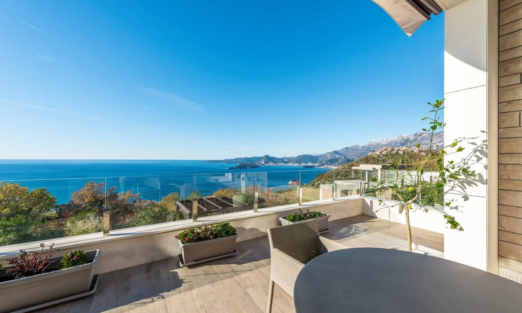 Sale, house, 496m², Blizikuće, Budva