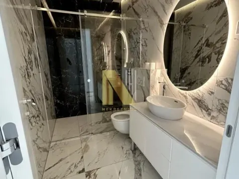 Izdavanje, kuća, 215m², Sremska Kamenica, Petrovaradin - image 30