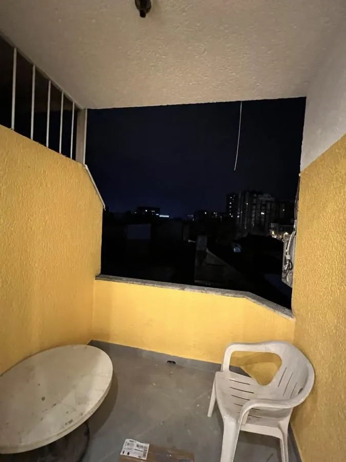 Izdavanje, trosoban stan, 68m², Centar, Niš