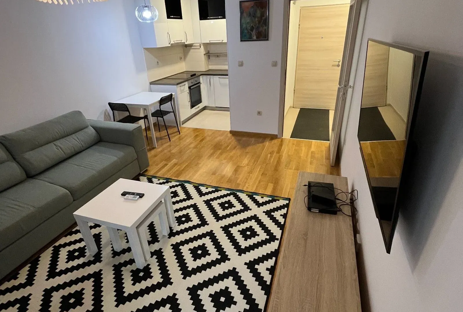 Prodaja, jednosoban stan, 43m², Stari Aerodrom, Podgorica