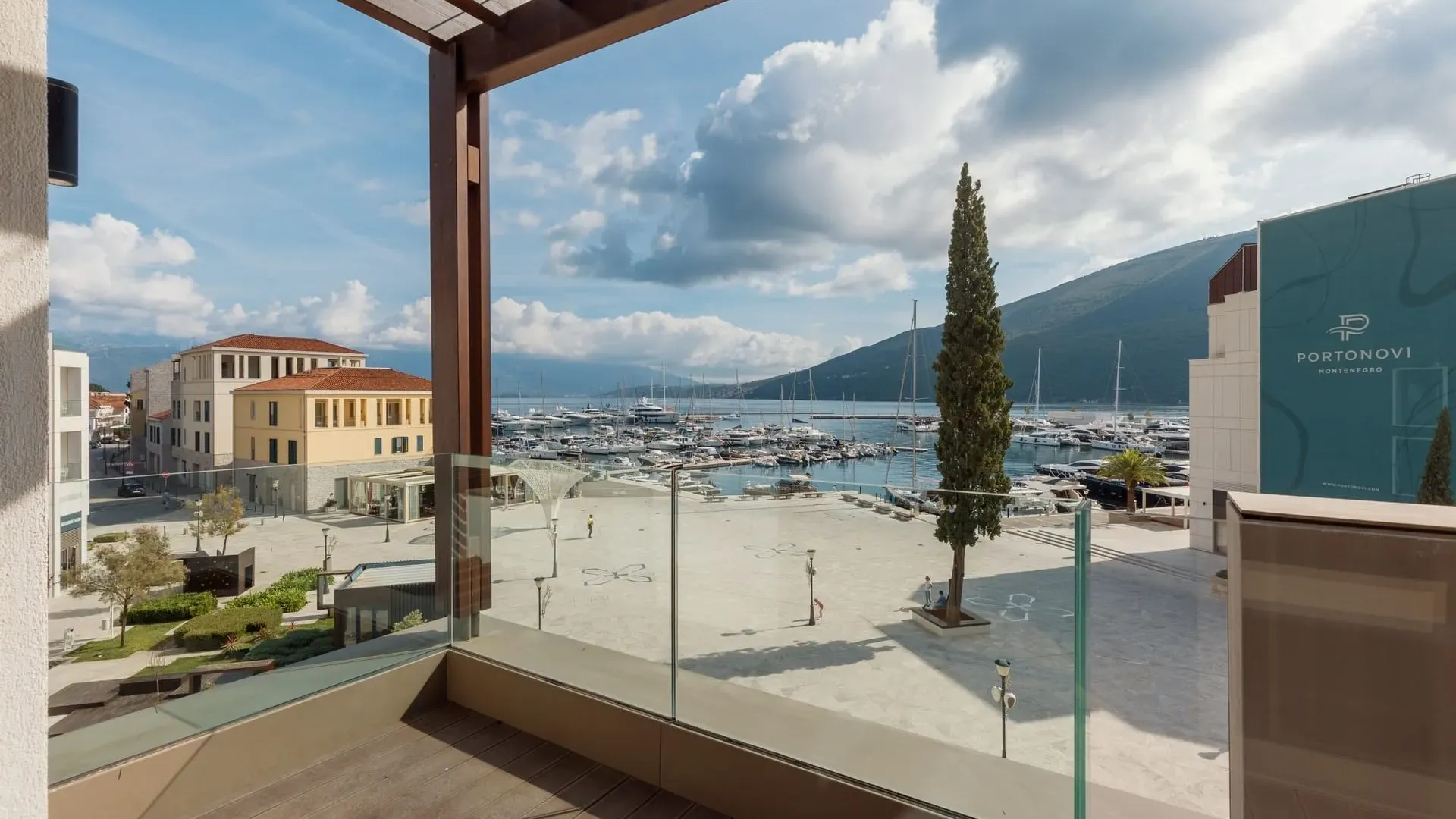 Prodaja, dvosoban stan, 156m², Portonovi, Herceg Novi