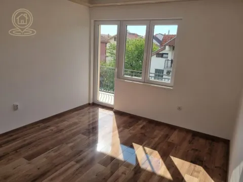 Prodaja, četvorosoban stan, 112m², Medijana, Niš - image 4