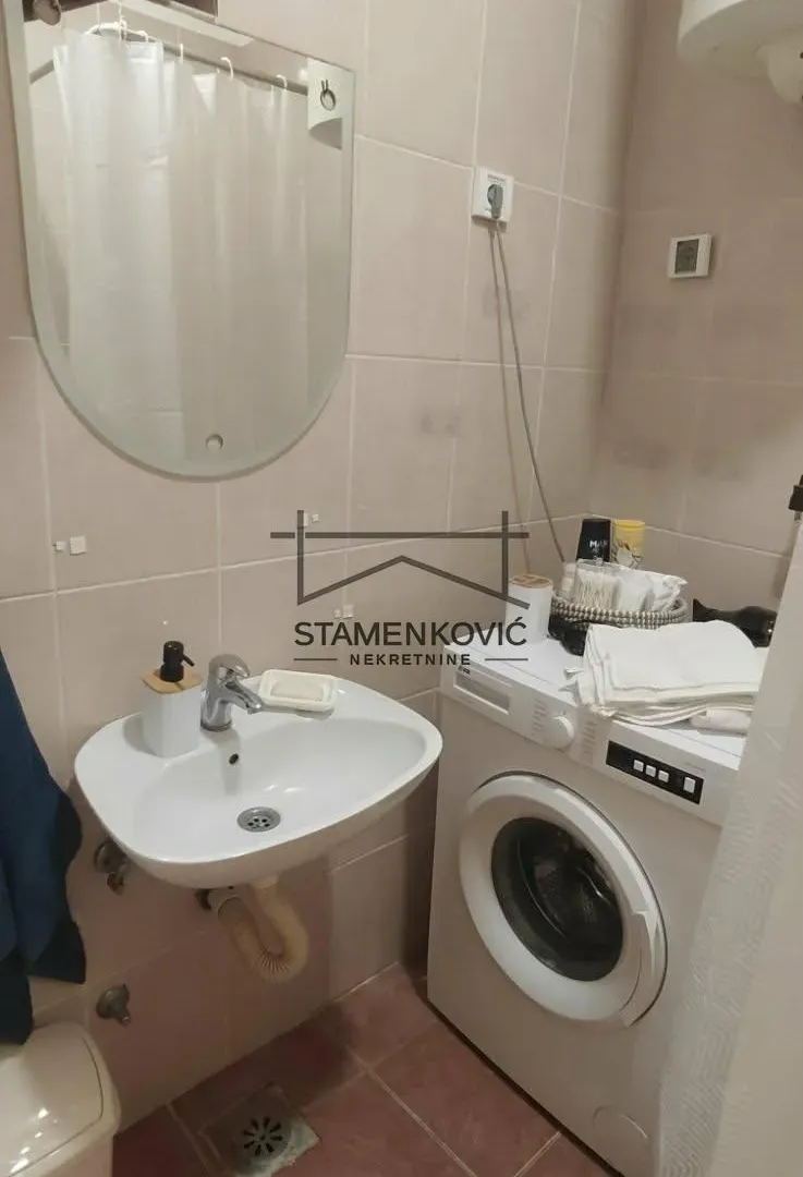 Prodaja, stan, 27m², Nova Detelinara, Novi Sad Sve Podlokacije