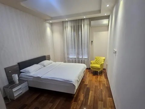 Rent, one bedroom apartment, 57m², Centar, Podgorica - image 4