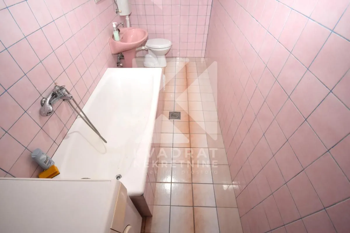 Izdavanje, dvosoban stan, 45m², Donja Gorica, Podgorica