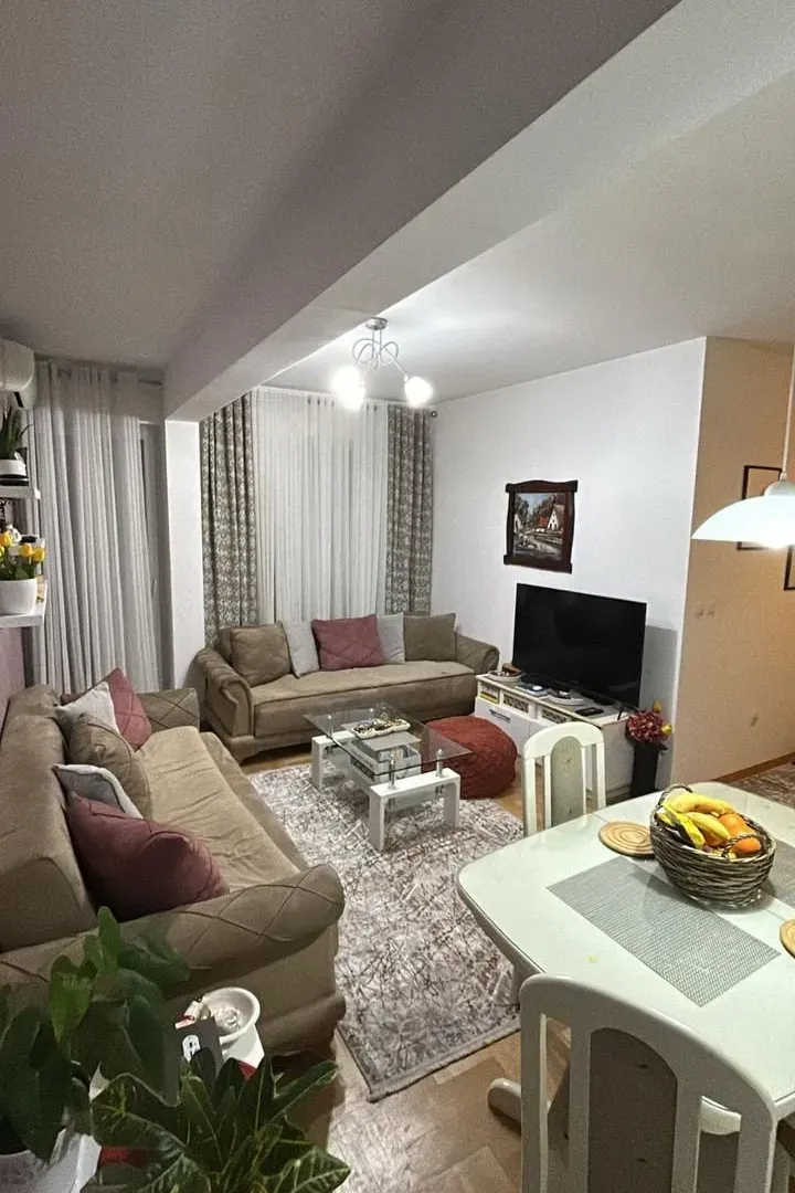 Prodaja, dvosoban stan, 72m², Momišići, Podgorica