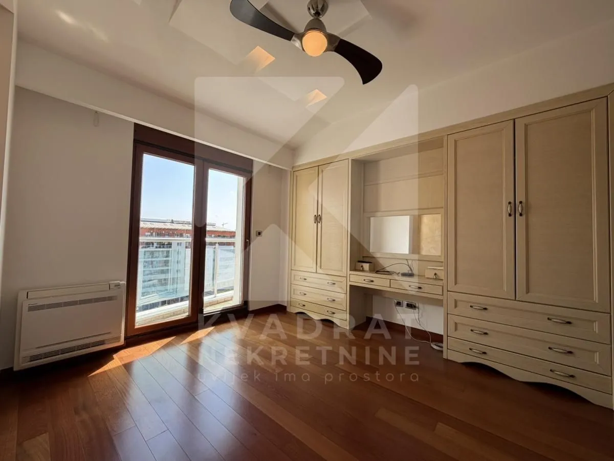 Rent, office space, 138m², Preko Morače, Podgorica