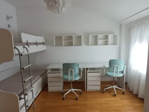 Izdavanje, četvorosoban stan, 68m², Banovo Brdo, Beograd - image 8