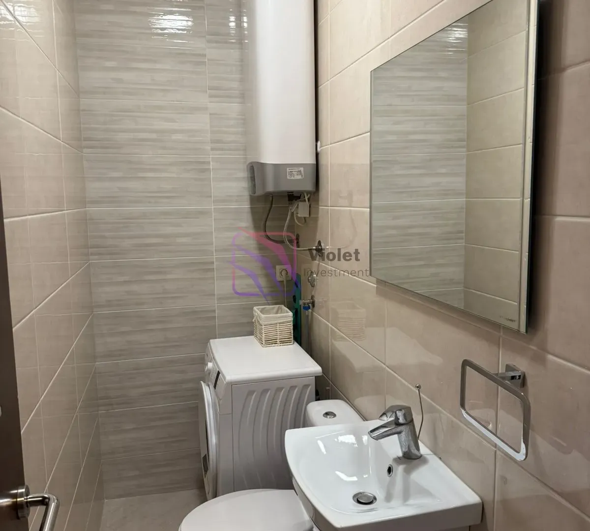 Izdavanje, dvosoban stan, 90m², Preko Morače, Podgorica