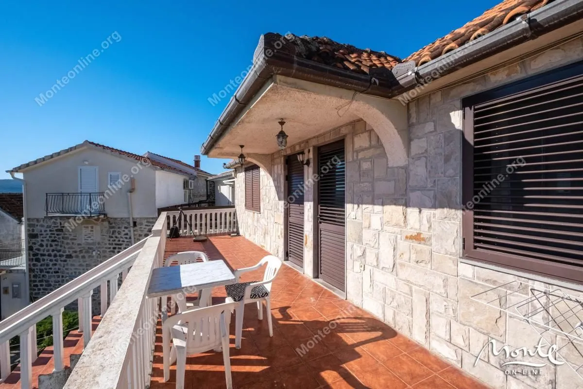 Prodaja, kuća, 153m², Tivat, Crna Gora