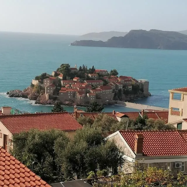 Sale, one bedroom apartment, 41m², Sveti Stefan, Budva