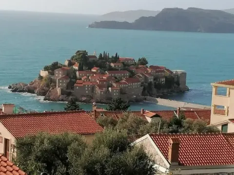 Stan in Sveti Stefan