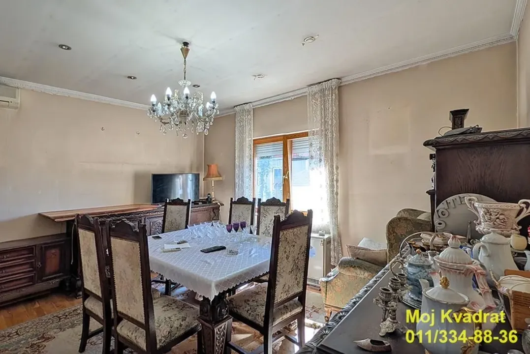 Sale, three bedroom apartment, 69m², Vračar Sve Podlokacije, Beograd