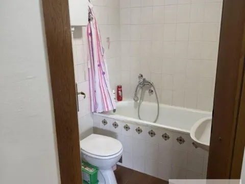 Sale, three bedroom apartment, 73m², Novo naselje, Novi Sad - image 10