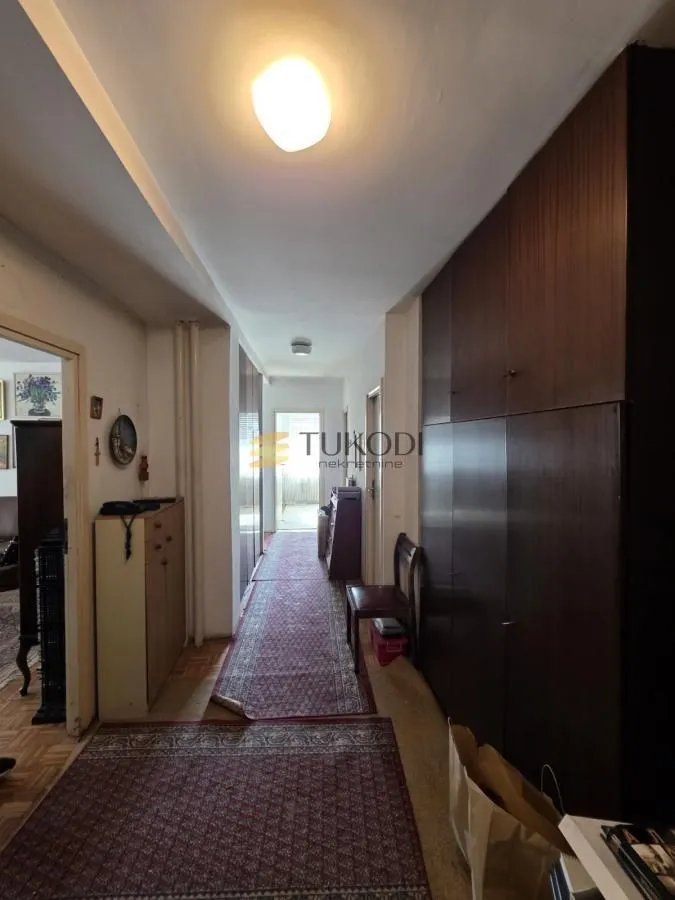 Prodaja, četvorosoban stan, 92m², Novi Beograd Blok 30, Novi Beograd Sve Podlokacije