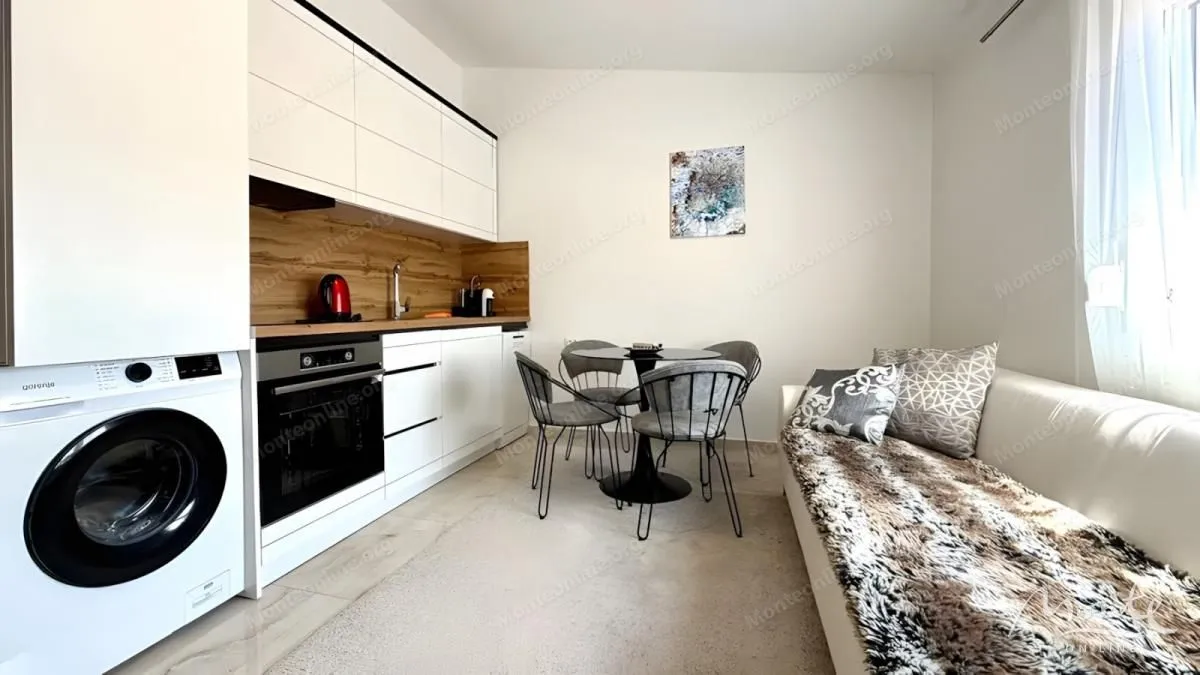 Sale, house, 160m², Sutomore, Bar