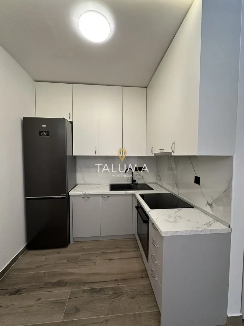 Rent, two bedroom apartment, 68m², Pobrežje, Podgorica