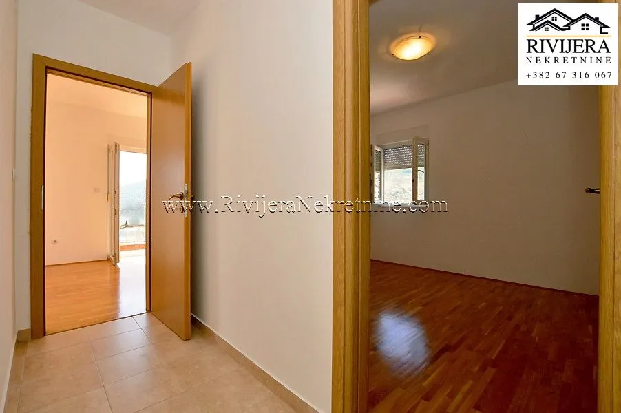 Prodaja, dvosoban stan, 72m², Igalo, Herceg Novi