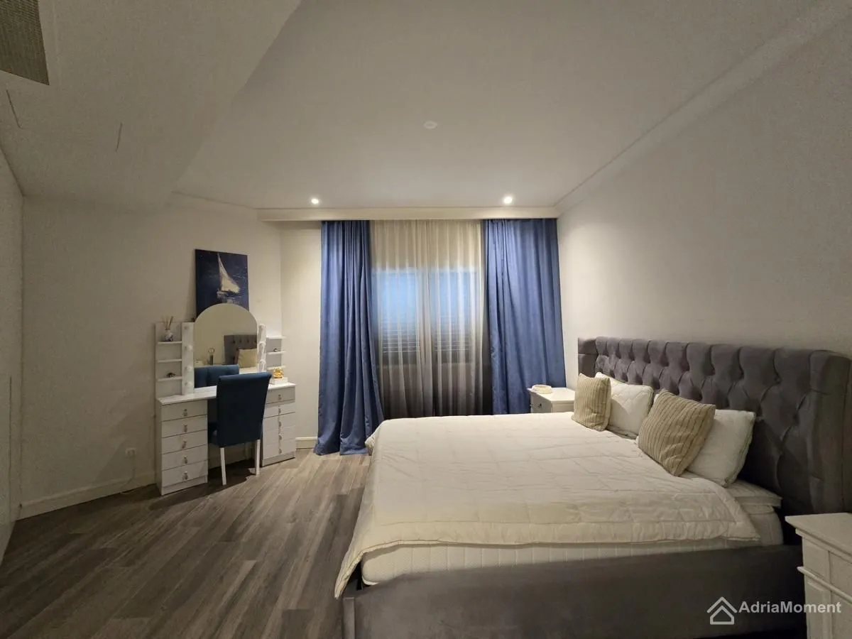 Prodaja, dvosoban stan, 99m², Luštica Bay, Tivat