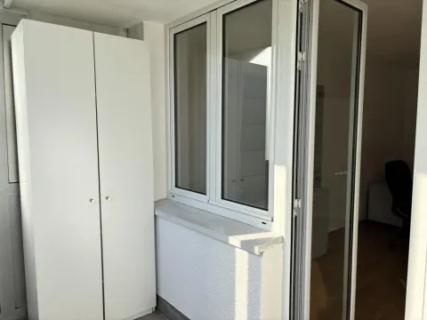 Rent, three bedroom apartment, 61m², Zemun Sve Podlokacije, Beograd - image 9