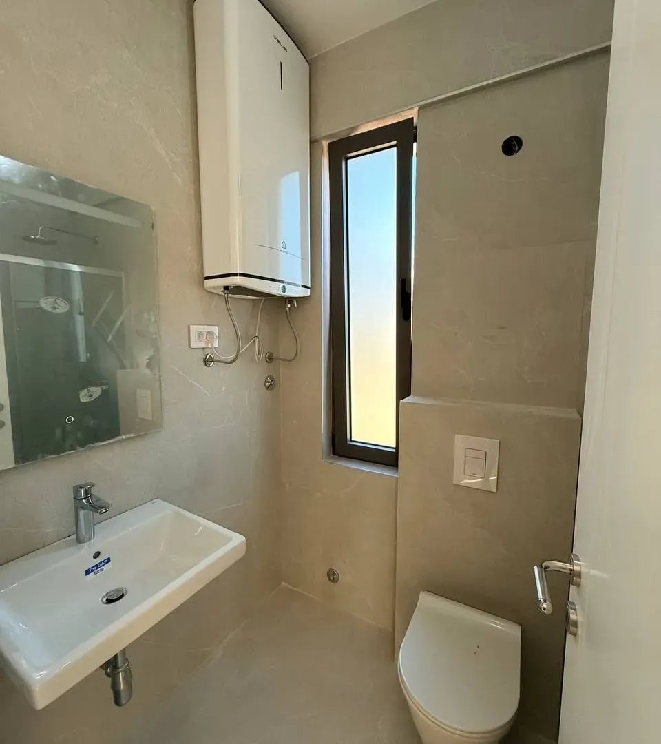 Prodaja, dvosoban stan, 72m², Tivat, Crna Gora