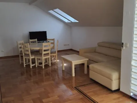 Prodaja, dvosoban stan, 107m², Budva, Crna Gora