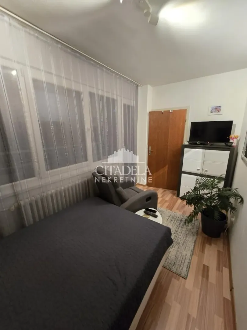 Sale, two bedroom apartment, 50m², Konjarnik, Voždovac Sve Podlokacije