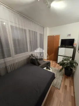 Sale, two bedroom apartment, 50m², Konjarnik, Voždovac Sve Podlokacije - image 6