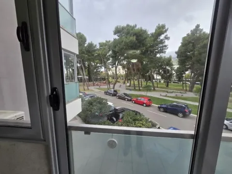 Sale, one bedroom apartment, 61m², Bar, Crna Gora - image 4