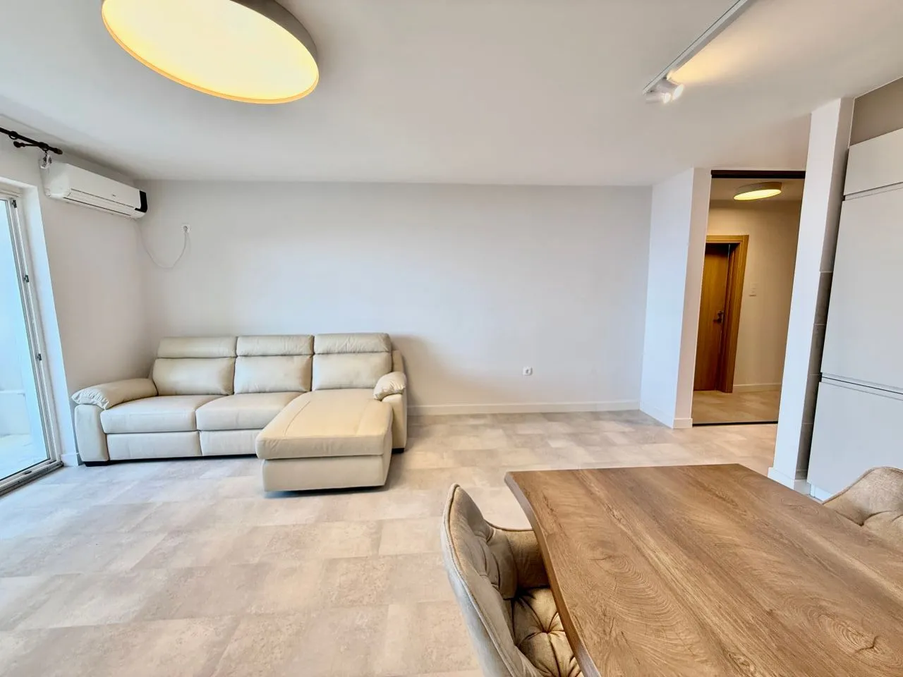 Prodaja, jednosoban stan, 45m², Sveti Stefan, Budva