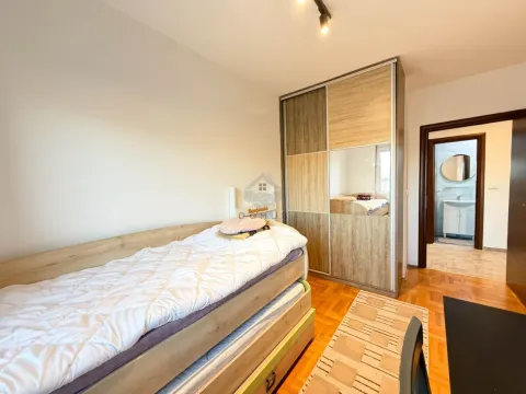 Izdavanje, dvosoban stan, 66m², Stari Aerodrom, Podgorica - image 8