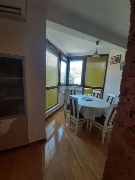 Izdavanje, dvosoban stan, 75m², Preko Morače, Podgorica - image 19