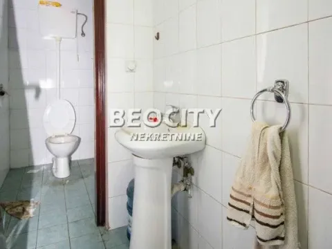 Sale, office space, 365m², Petlovo Brdo, Beograd - image 8