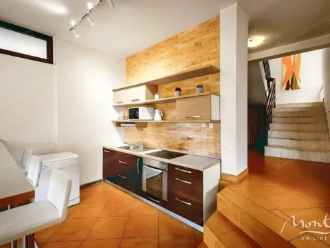 Prodaja, kuća, 155m², Budva, Crna Gora - image 21