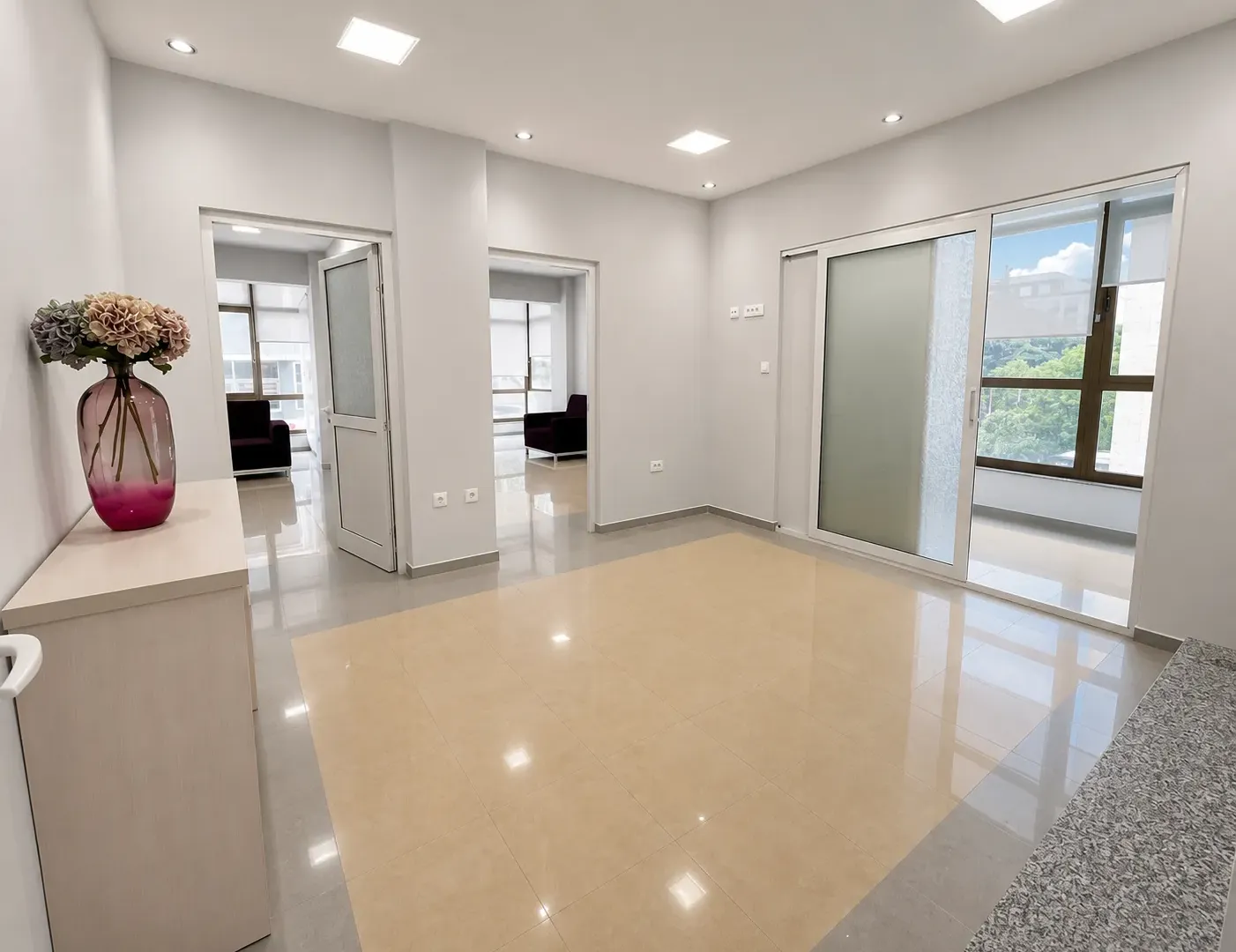 Rent, office space, 100m², Centar, Podgorica