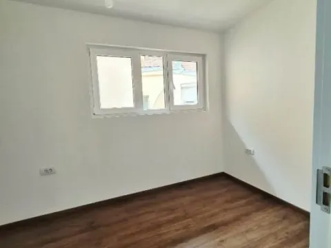 Sale, two bedroom apartment, 78m², Palilula Sve Podlokacije, Beograd - image 12