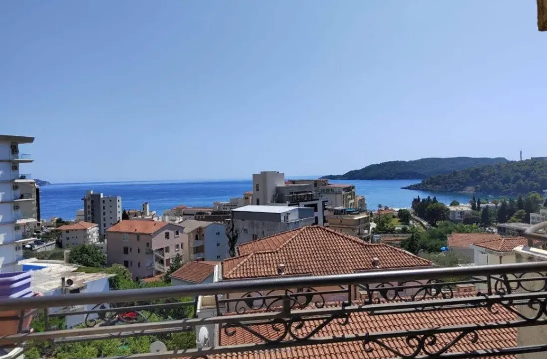 Sale, one bedroom apartment, 40m², Bečići, Budva