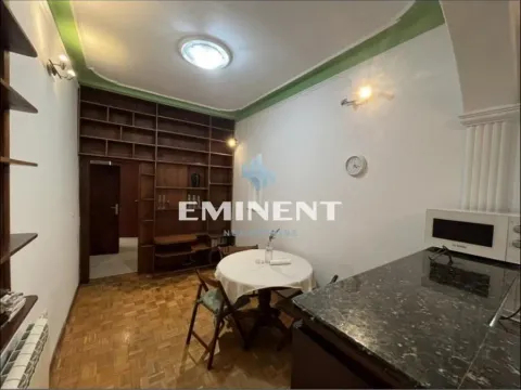 Izdavanje, stan, 120m², Stari Grad, Beograd - image 13