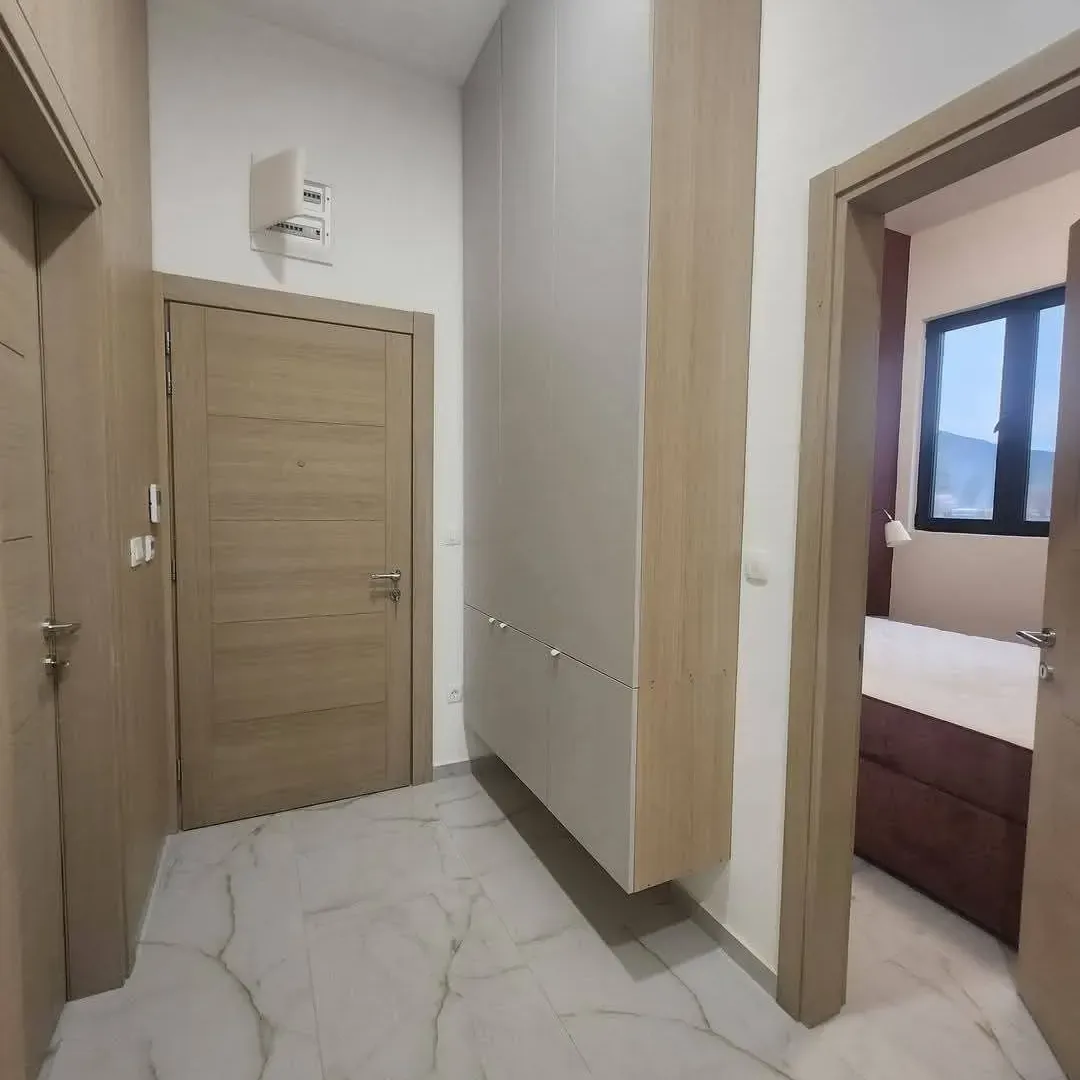 Rent, two bedroom apartment, 73m², Lastva Grbaljska, Kotor