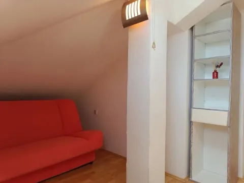 Izdavanje, dvosoban stan, 43m², Vojvode Vlahovica, Beograd - image 12