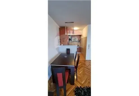 Izdavanje, jednosoban stan, 43m², Blok 9, Podgorica - image 4