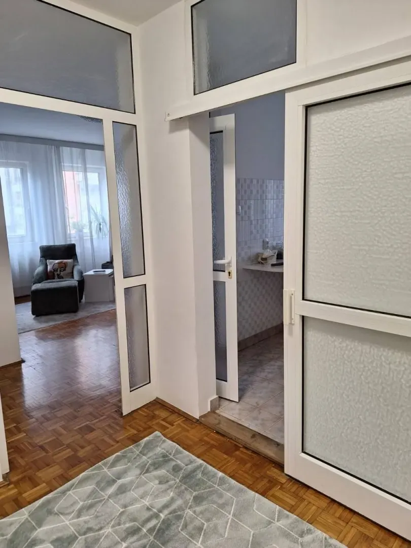 Rent, two bedroom apartment, 55m², Tašmajdan, Palilula Sve Podlokacije