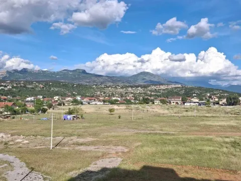 Prodaja, jednosoban stan, 48m², Stari Aerodrom, Podgorica - image 12